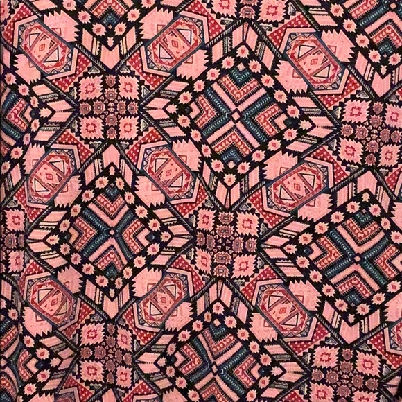 LuLaRoe Randy Baseball Tee - Picture 2 of 2